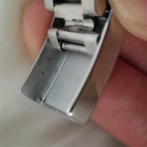 rolex explorer bracelet adjustment